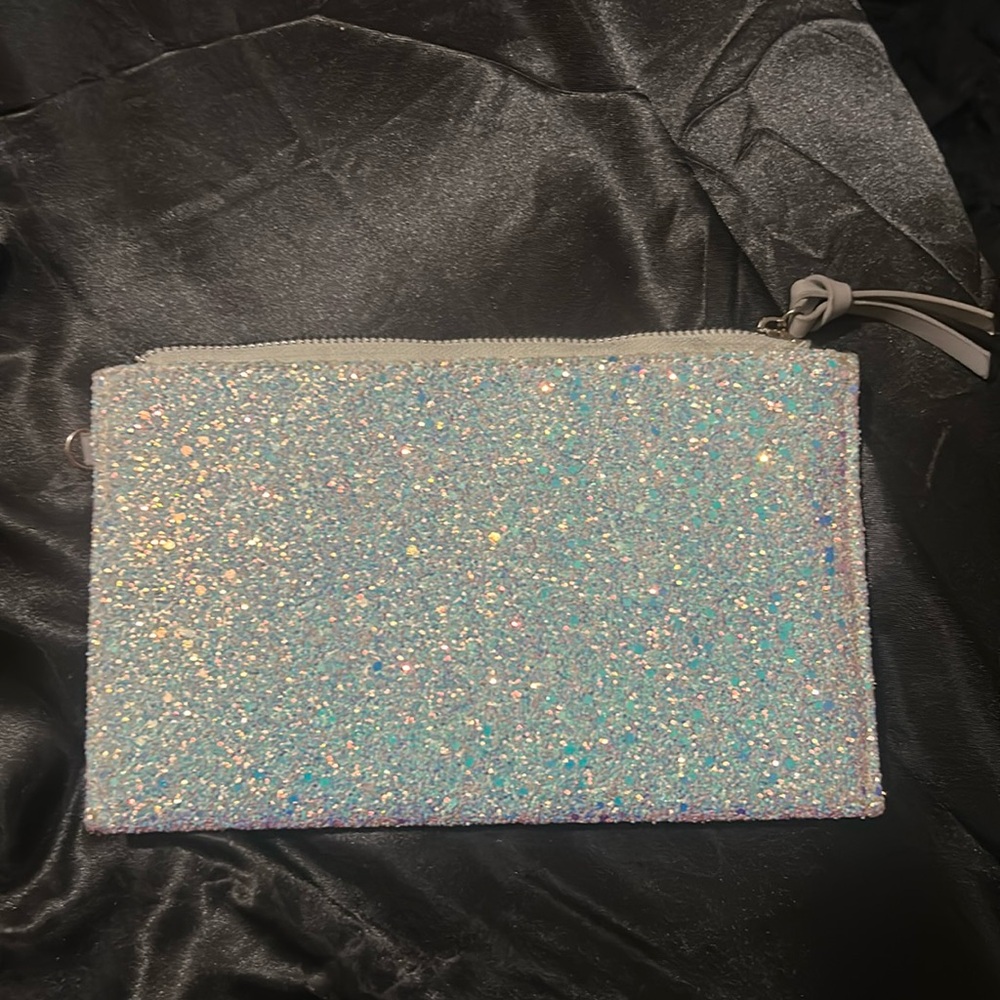 Charming Charlie RSVP Makeup Bag